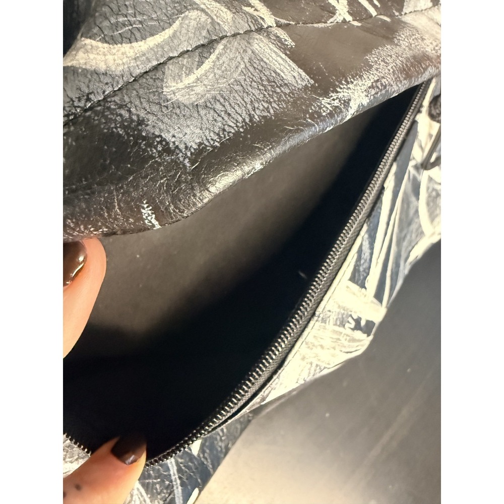 Balenciaga Explorer Graffiti Backpack Black Lambskin Rare Dustbag - Picture 8 of 16
